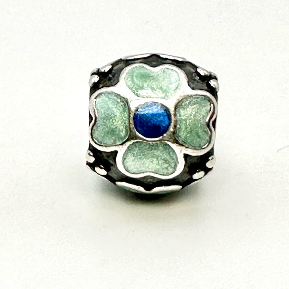 Pandora Daisey Charm Teal / Blue Enamel & Silver  RETIRED 790433EB - Picture 1 of 3